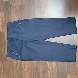 NWOT Denim look stretchy capris